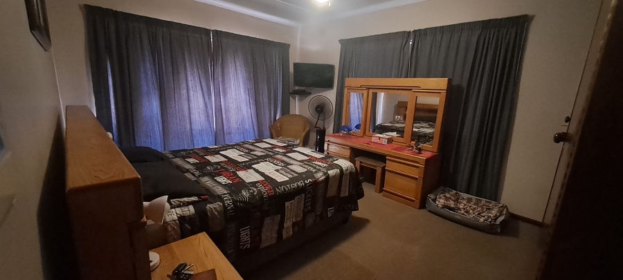 3 Bedroom Property for Sale in Vredenburg Western Cape